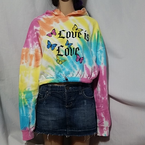 faded R Tops - Faded rose crop hooded